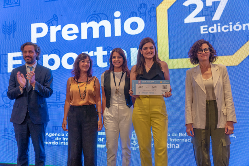 Emiliano Suaya, Vilma Ibarra, Luciana Zamora, Florencia Zamora, Cecilia Todesca